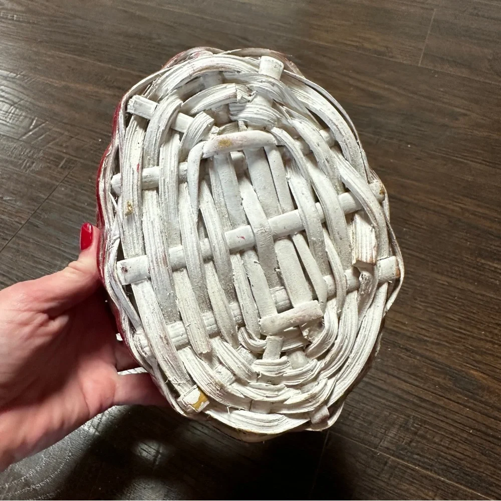 SMALL RED WASHED DECORATIVE BASKET - Picture 10 of 12